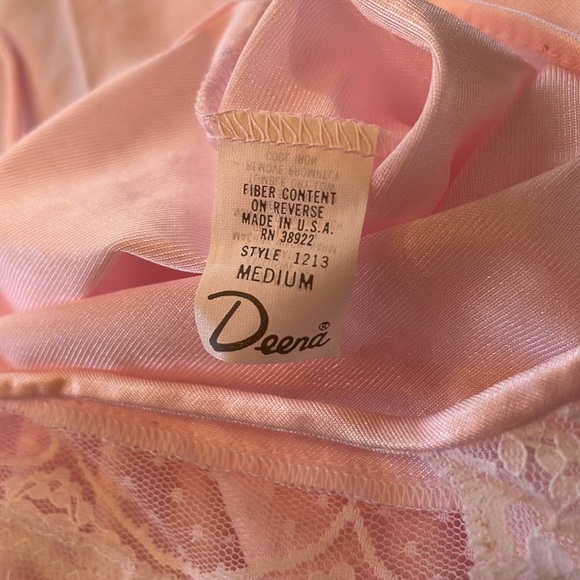 NWOT Deera Peigniour Set - Picture 5 of 6